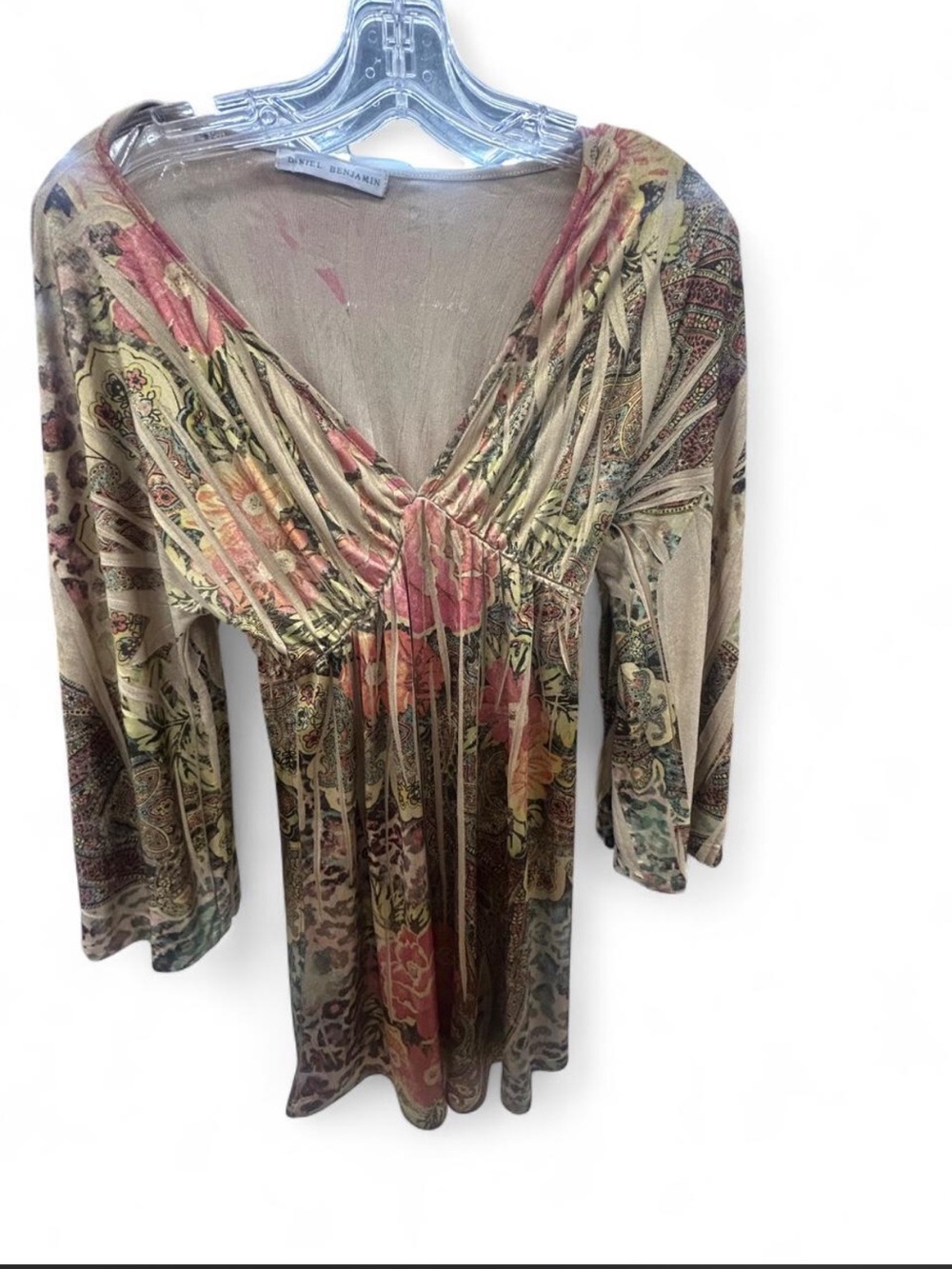 Drop v neck top with bell sleeves— Boho Pleated in Beige, gold and Pink